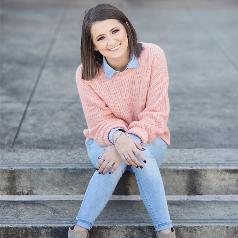 Meet your Posher, Karlye